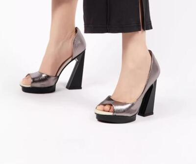 Women's summer block heel Shallow Mouth Open Toe snakeskin