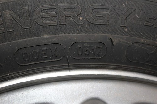 Komplettradsatz Sommer Mini R56 195/60R16 Alufelge 6,5x16 ET48 DOT 17/19 - Picture 15 of 21