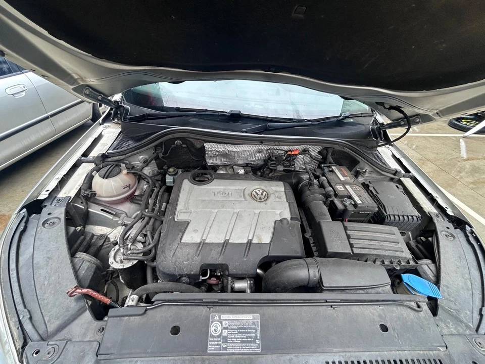 VOLKSWAGEN TIGUAN DOOR HANDLE INNER, RH FRONT, 5N, 05/08-06/11 5N2837114 - Image 4 of 4