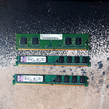 2 * 1GB Kingston 1.8v memory .