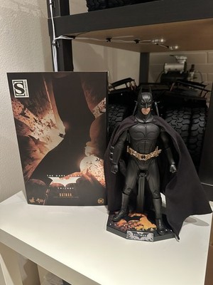 Hot Toys Exclusive Batman Begins 12'' 1/6 MMS595 The Dark Knight Trilogy OVP 