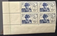 743 BLOC DE 4 1945 NEUF MNH** Louis XI (1423-1483) Créateur de la Poste d'Etat