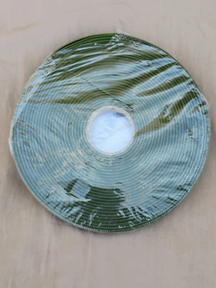 GUCCI Ribbon Green, 5/8 In By 82 yards 75 M Italy - Image 3 of 4