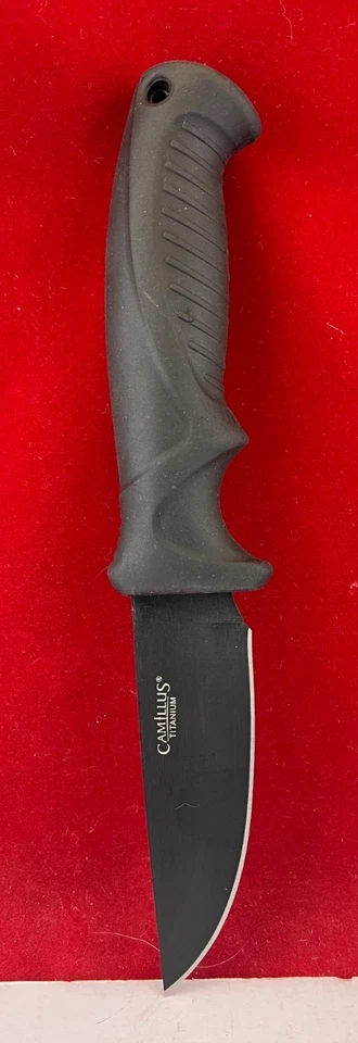 "Cuchillo de caza Camillus Titanium 4"" con agarre y funda de goma compuesta" Foto 3 de 4