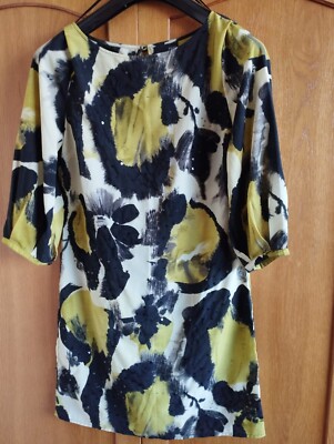 Kleid in 40 von Next, grau / schwarz / gelb, gemustert, Pailletten, NEU