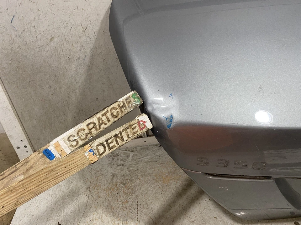 2007 - 2013 MERCEDES-BENZ S550 S350 TRUNK LID OEM - Image 2 of 4