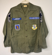OG 107 Vietnam era US AIR FORCE Utility Shirt Staff Sergeant w Patches 14.5