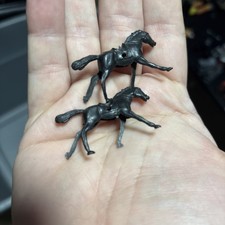 MARX PLAYSET LOT OF 2 BLACK CAVALRY HORSES 54mm VINTAGE FORT APACHE BLUE  GRAY
