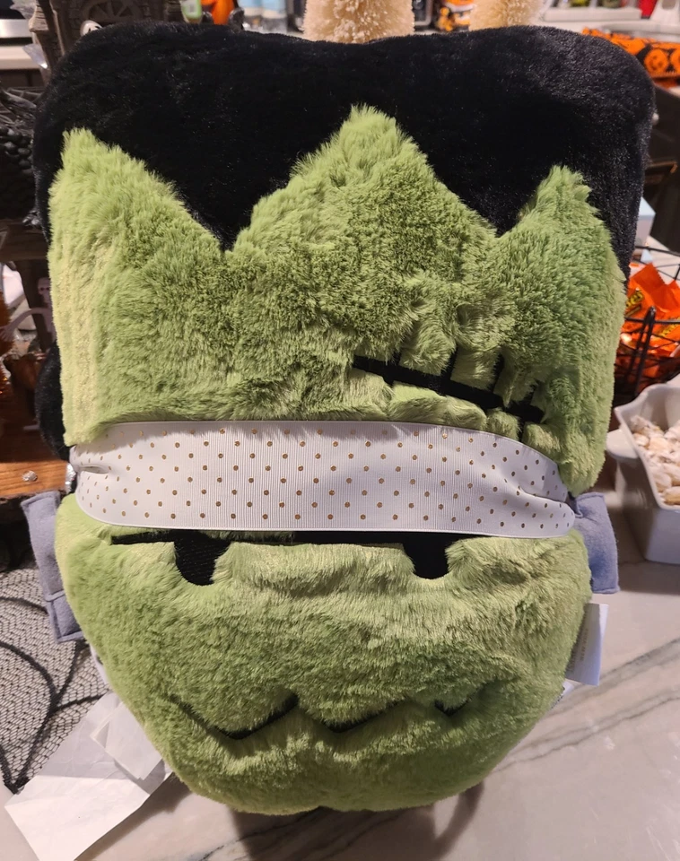 Isaac Mizrahi FRANKENSTEIN y NOVIA Juego de 2 Almohadas Decoración Halloween Nuevo con Etiquetas Foto 2 de 3