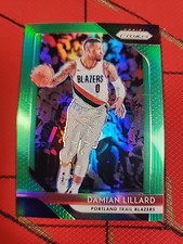 2018-19 Panini Prizm Green Prizm #81 Damian Lillard Portland Trailblazers