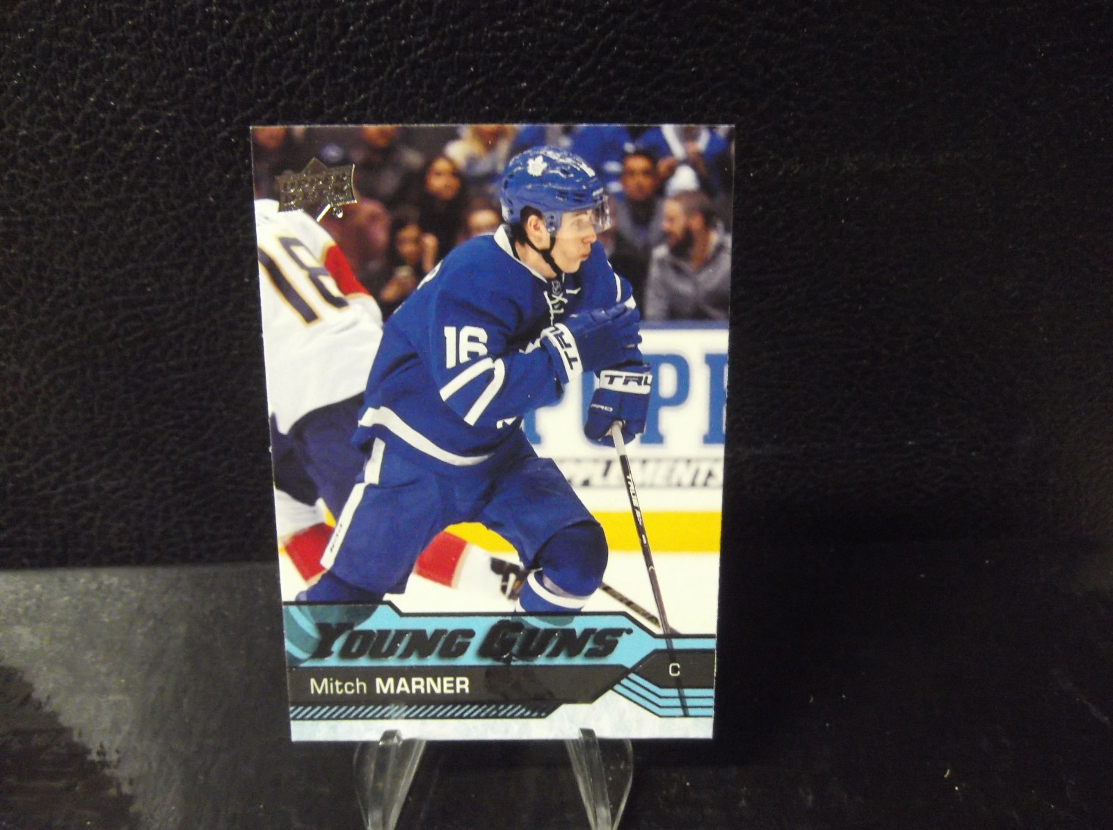 2016-17 UPPER DECK HOCKEY YOUNG GUNS RC #468 MITCH MARNER MAPLE LEAFS