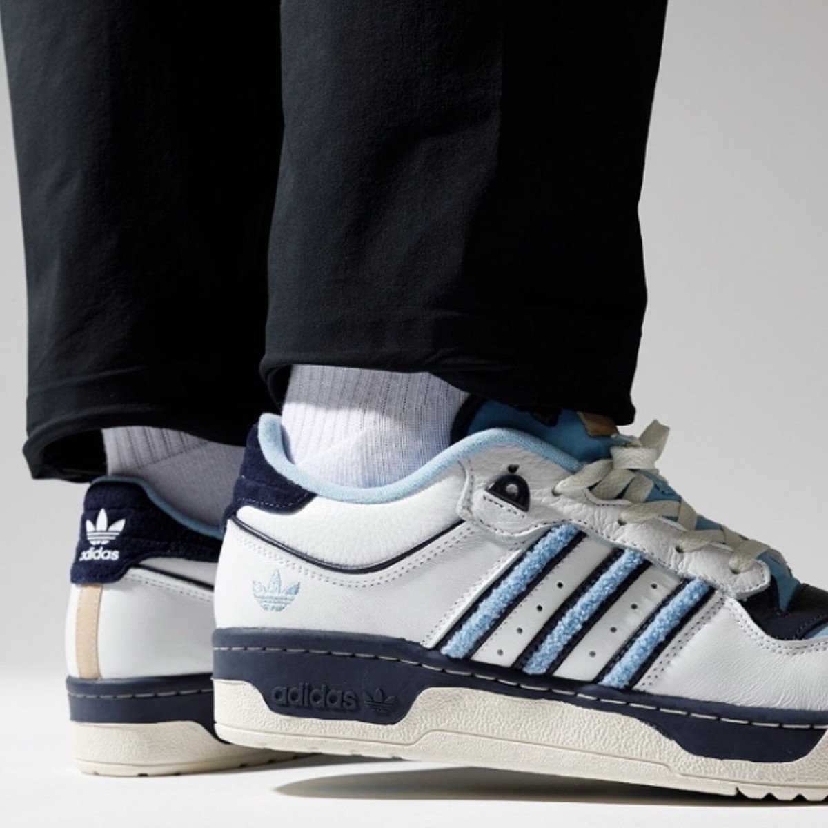 ★adidas originals★大人気★RIVALRY LOW 86 2.5★追跡可 adidas Originals Rivalry Low 86 - Men's sz 11 - White/Clear