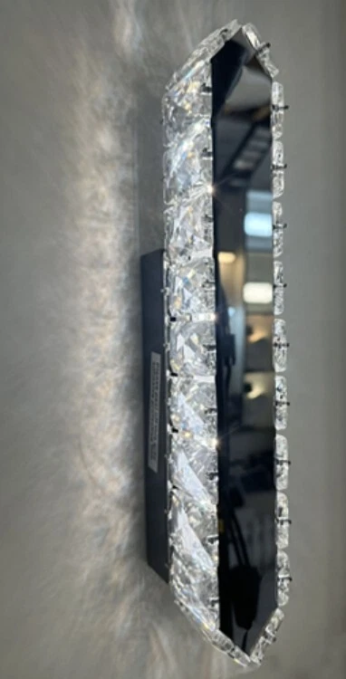 Applique da Parete LED 5W Lineare Effetto Cristallo Tecnologia CCT Interno IP20 - Immagine 2 di 4