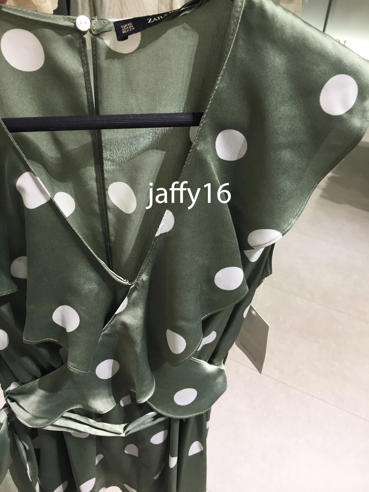 ZARA NEW WOMAN POLKA DOT JUMPSUIT SHORT VNECK RUFFLE GREEN XSXL 2961/183 eBay
