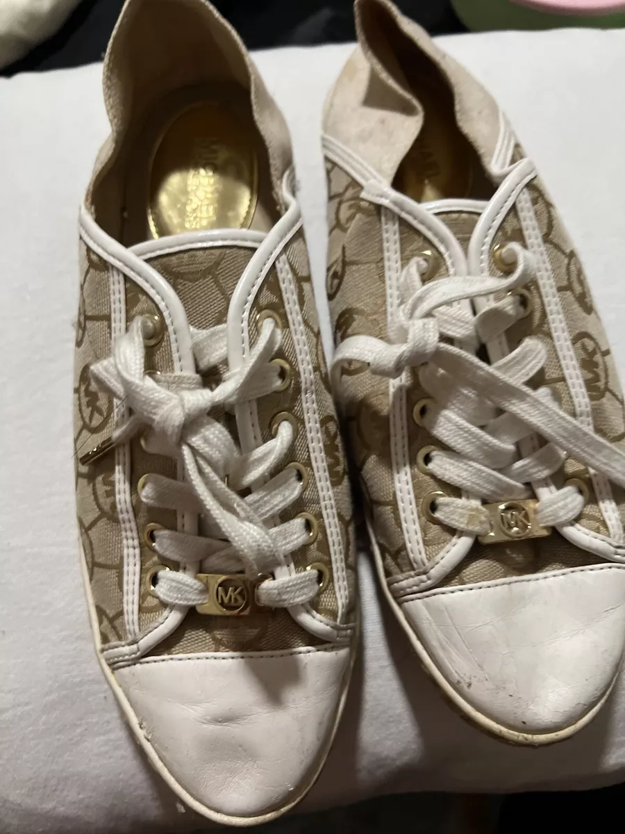 Women s 9 Michael Kors Kristy Canvas Gold Logo Shoes eBay