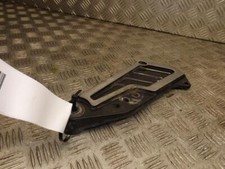 Yamaha XVZ1200 XVZ 1200 Venture 1983-1985 Left Footrest Foot Peg Hanger Bracket 