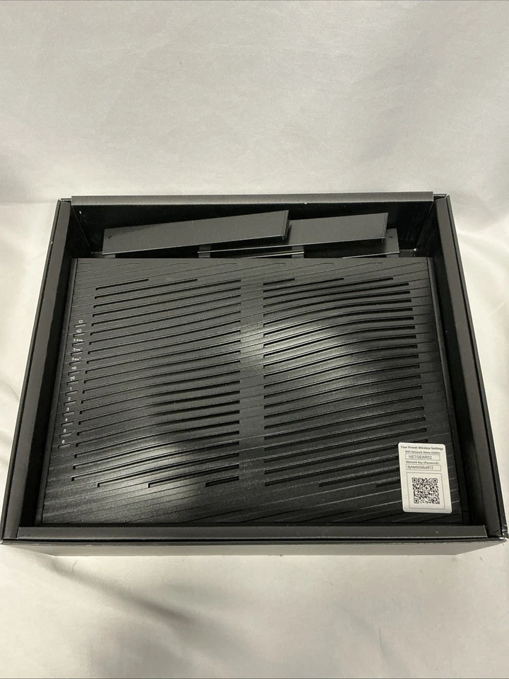 NETGEAR Nighthawk X8 AC5300 Smart WiFi Router No Cable Line - Image 2 of 4