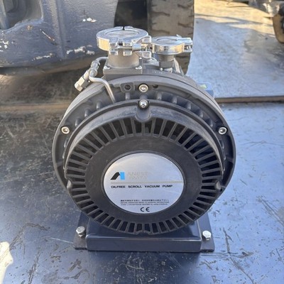 ANEST IWATA Oil-Free Scroll Vacuum Pump EELQ-8ZT Pump ISP-500B *IN STOCK