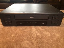 Zenith VR2105 VCR Works Great No Remote Vintage