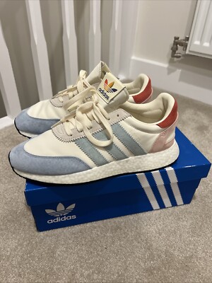adidas 5923 pride