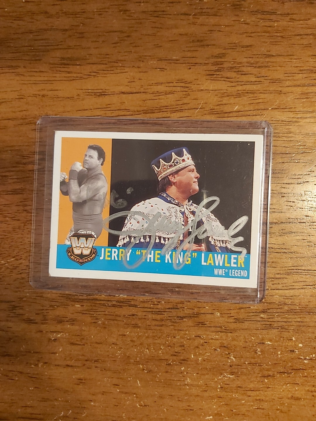 2005 Topps Heritage WWE Jerry "The King" Lawler Hand Signed Card #80