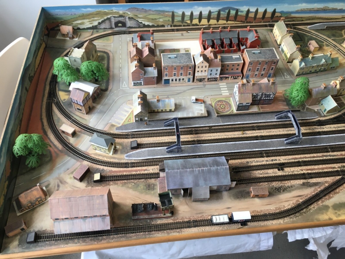 graham farish railway layout