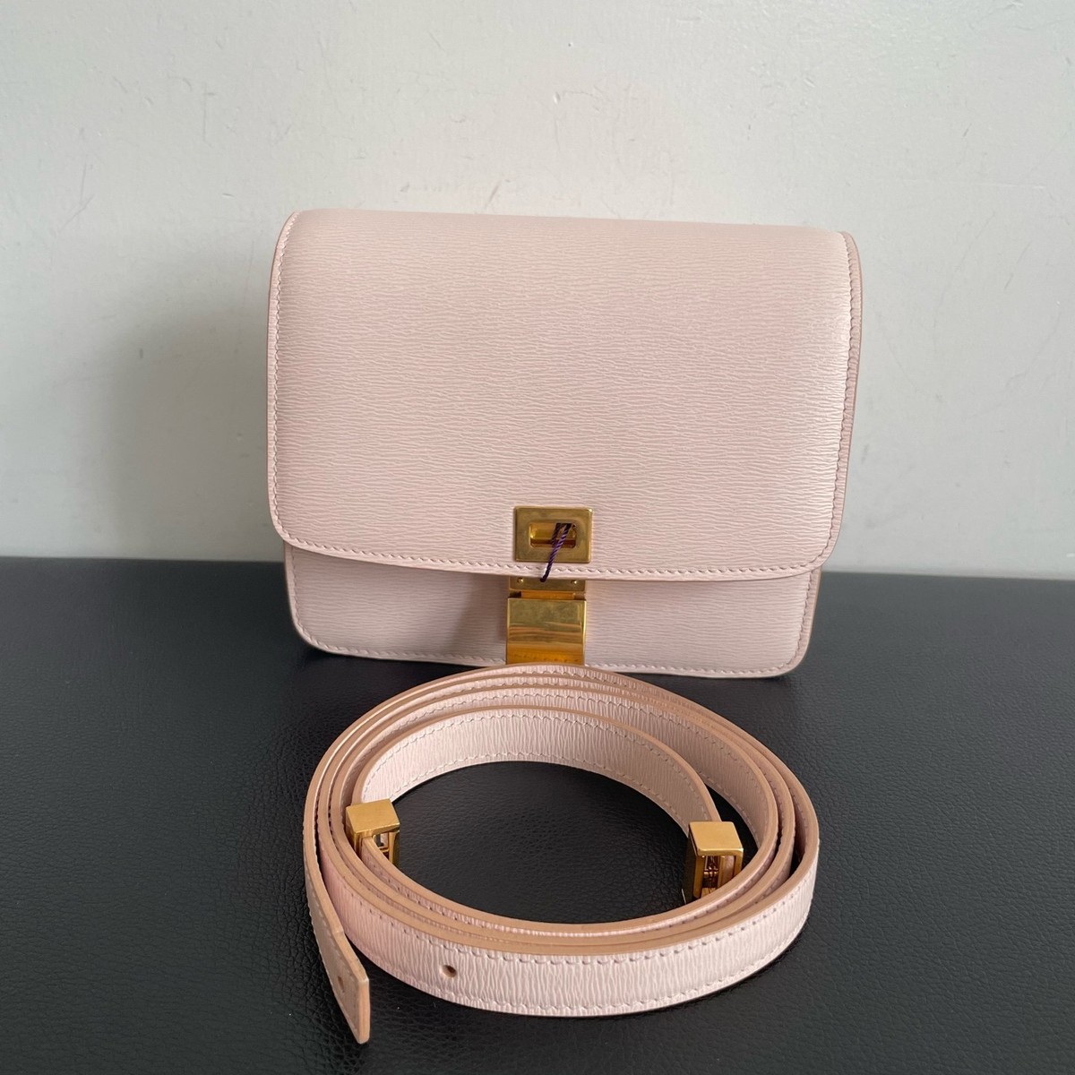 CELINE ハニカムパターン レザーバッグ ポーチ Auth Celine Classic Box Teen Bag Light Pink Grained Calfskin Gold