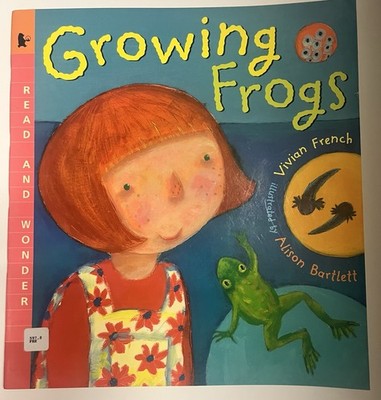 Growing Frogs: Big Book : Read and Wonder Paperback Vivian French