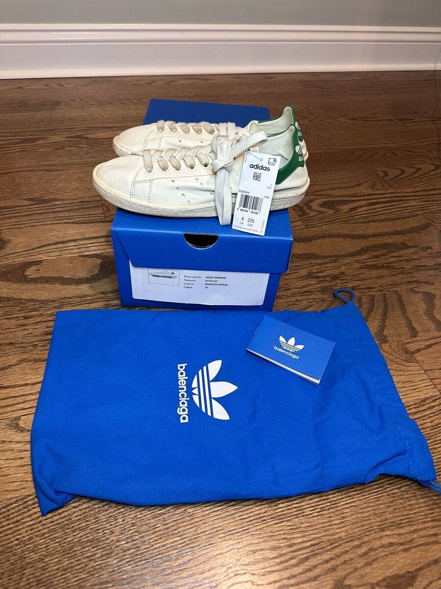 Balenciaga x Adidas Stan Smith Low Worn-Out - Off White Balenciaga x Adidas Stan Smith Low Worn-Out - Off White