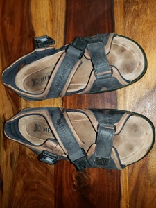 mephisto men's shark fit sandal