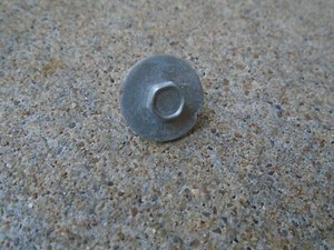 (1) VINTAGE 1960's ERA LUDWIG 3-PLY DRUM SHELL LUG MOUNTING SCREW-NICE!