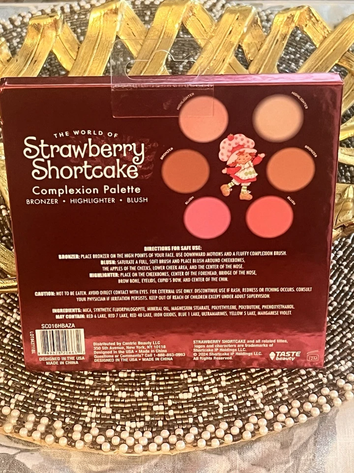 New STRAWBERRY SHORTCAKE - Complexion Palette - Bronzer, Highlighter & Blush - Image 2 of 4