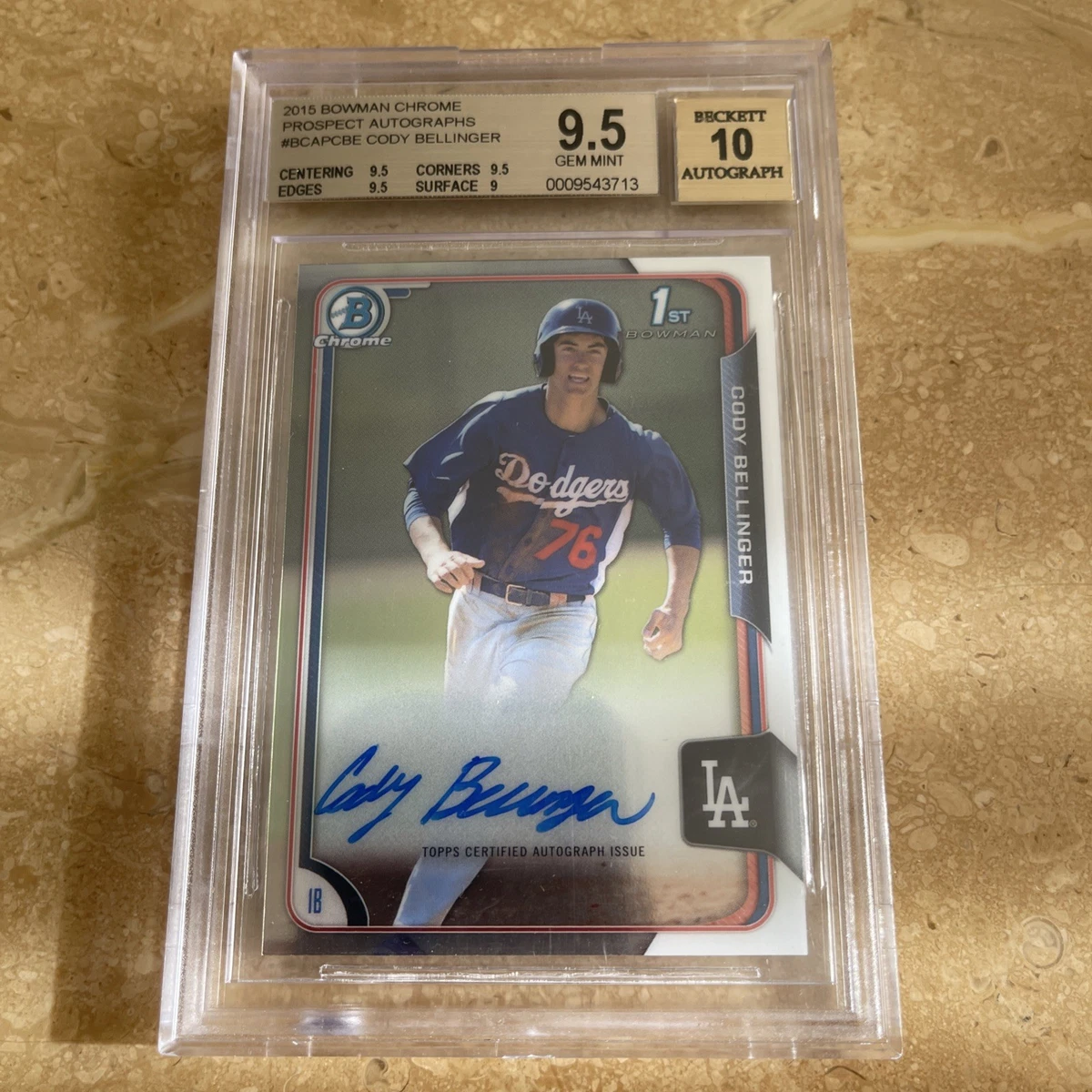 Cody Bellinger Grade 9.5 Baseball Sports Trading Cards
