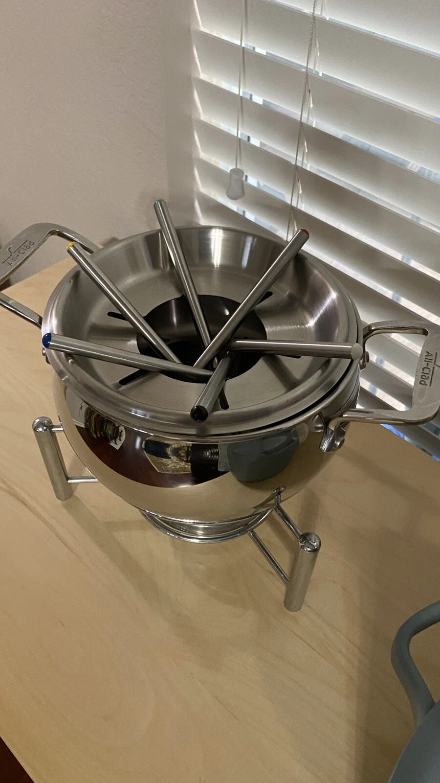 All Clad 3 Qt Fondue Pot with Forks Gourmet Accessories