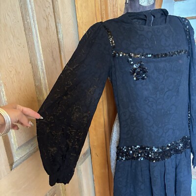 fitted lace wedding dress BABEYOND 1920s Flapper Dress, Long Fringed Sequins Gatsby Dress, Charleston Dance Dress, Black/Gold, Size Size S