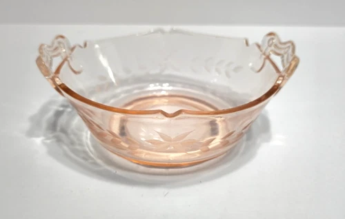 Vintage Pink Depression Glass Etched Bowl With Handles