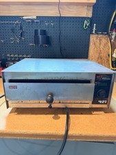 WISCO Industries, INC. 421 Pizzaofen mit LED-Display
