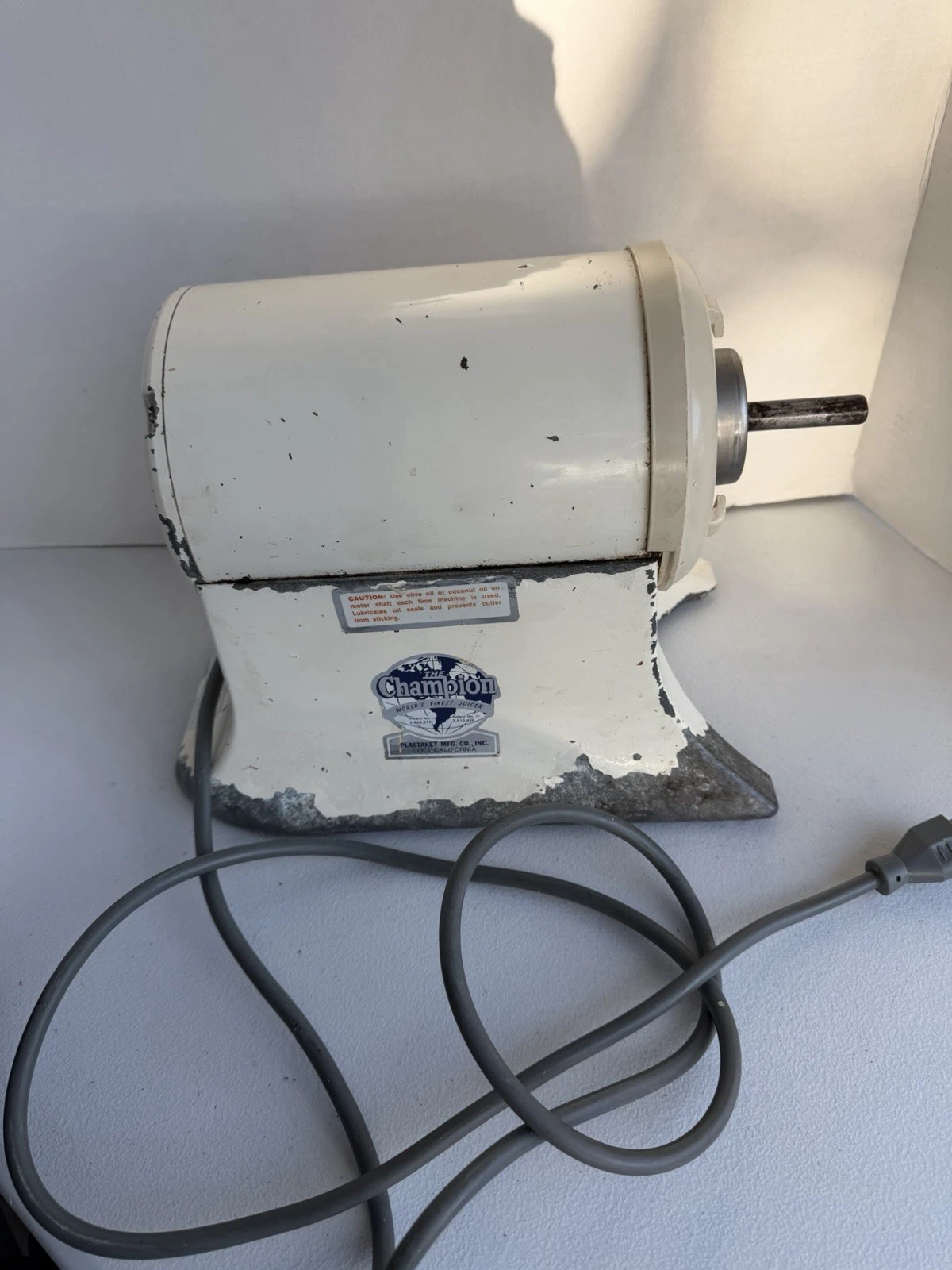 Champion Juicer Masticating Model G5-NG-853S Turns In And Works But For Parts