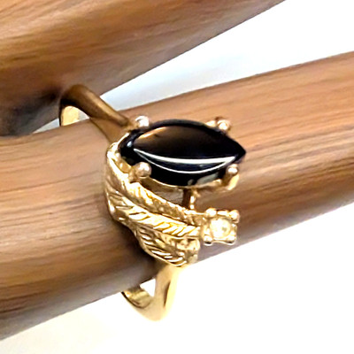 Vintage Black Onyx Bypass Ring 10K HGE Gold Tone 7.25 Leaf Accent Estate