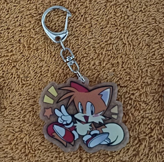 Sonic the Hedgehog ACRYLIC TAILS KEYCHAIN! key chain keyring pins set pin ring