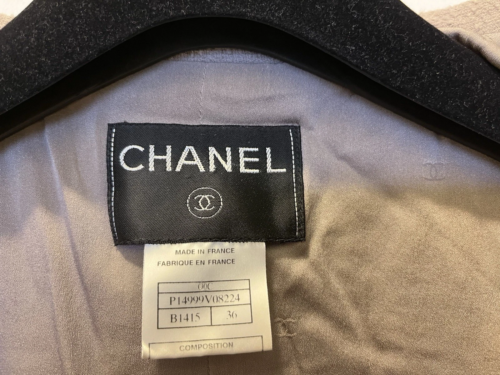 CHANEL RUNWAY 5~CHANEL PARIS~BOTTONE SETA FODERATA SPLENDIDA GIACCA LANA TRICOLORE 36