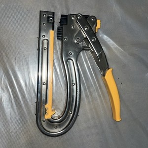 Crop A Dile II Big Bite We R Memory Keepers Hole Punch 6" Reach Tool Used Tested