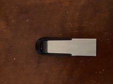 SanDisk SDCZ73-016G-A46 Ultra Flair 16GB USB 3.0 Flash Drive