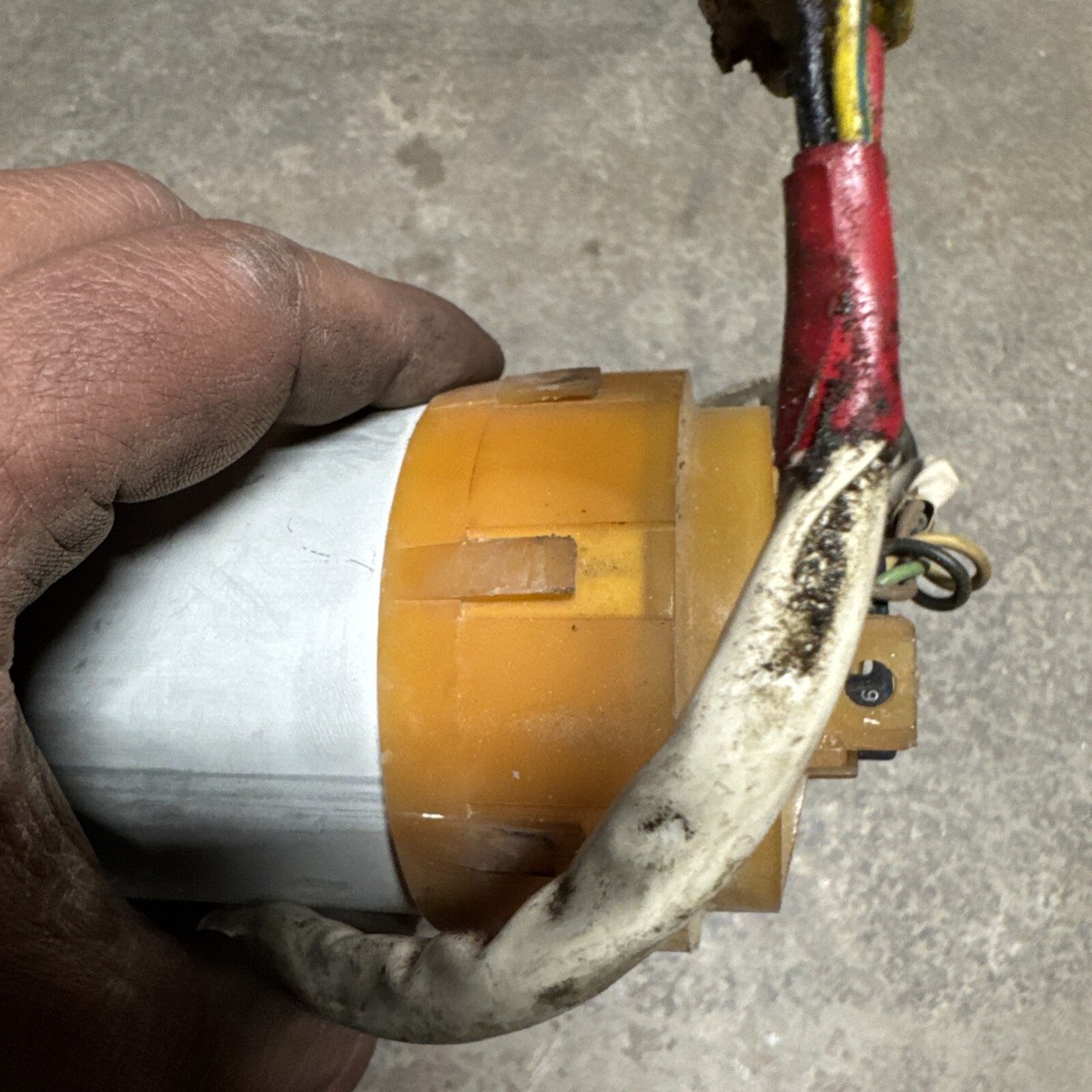 84-89 NISSAN 300ZX Z31 FUEL LEVEL FLOAT SENDING UNIT