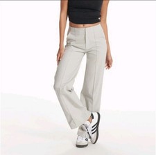 Vuori Pants Womens Medium Vapor Gray Meta Wide Leg High Rise Pants Athletisure