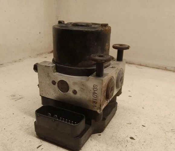 2006-2008 Hyundai Accent Kia Rio OEM ABS Anti-Lock Brake Pump Assembly Genuine Foto 2 de 4