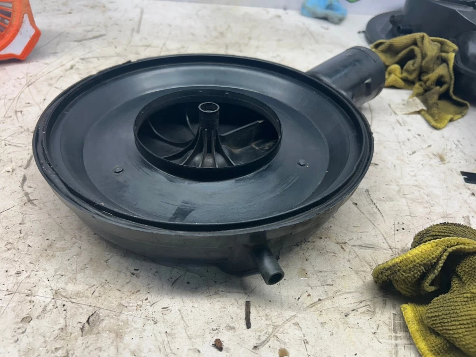 Caja de admisión filtro de aire Porsche 914 1970-1976 1,7 L 022129607H 99378 Foto 4 de 4