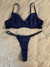 VTG Beautiful Blue Satin Bra And Panties Set Size L