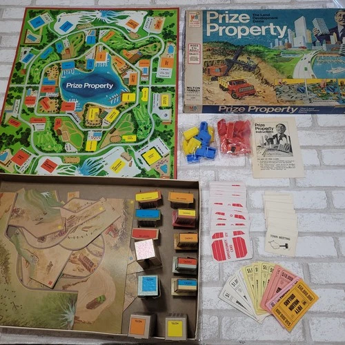 Vintage 70s Prize Property Land Development Board Game Milton Bradley 1974