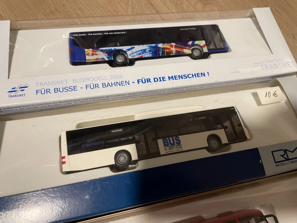 (V10) Rietze 1:87 6x Neoplan/MAN/MB Reisebuskonvolut - Bild 4 von 4